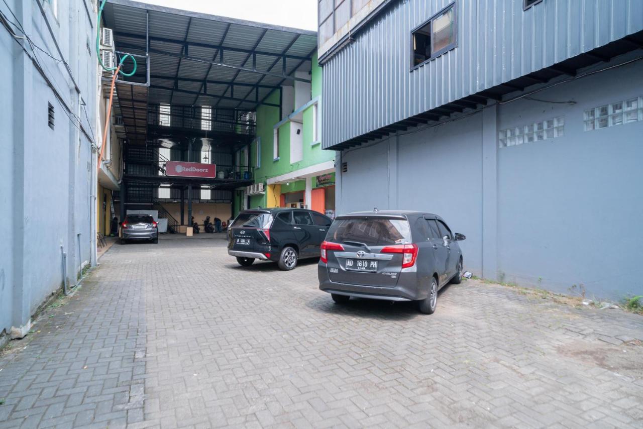 Reddoorz Near Flyover Arjosari Malang Zewnętrze zdjęcie