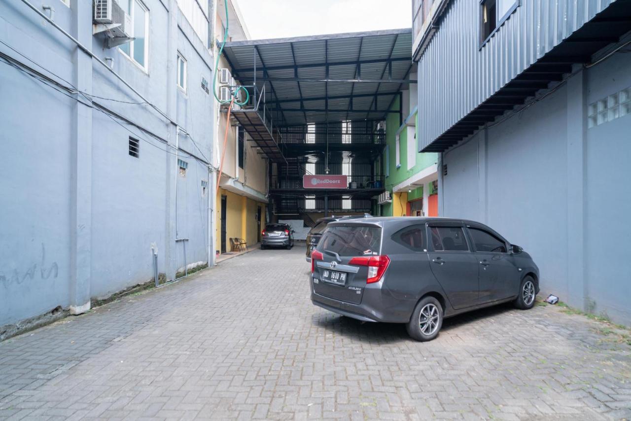 Reddoorz Near Flyover Arjosari Malang Zewnętrze zdjęcie
