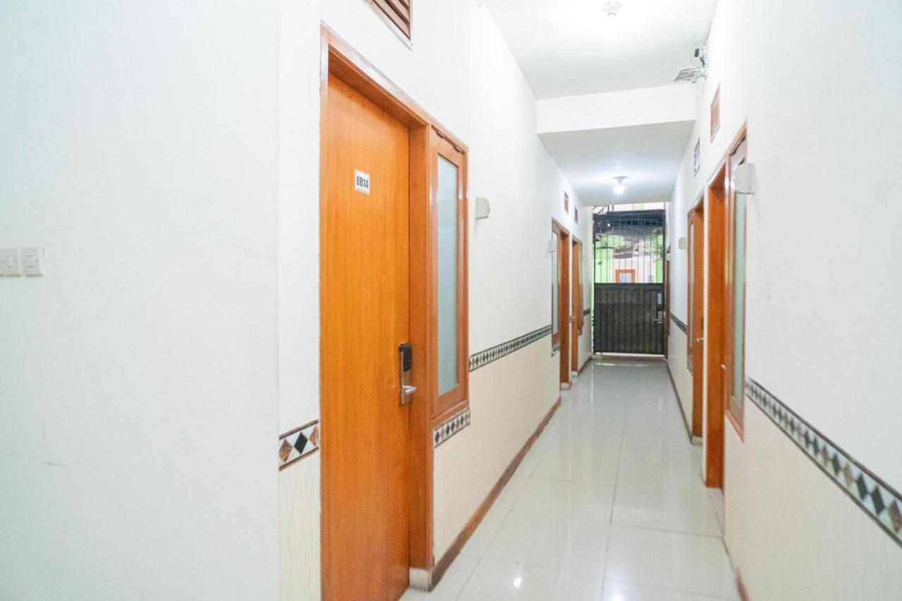 Reddoorz Near Flyover Arjosari Malang Zewnętrze zdjęcie